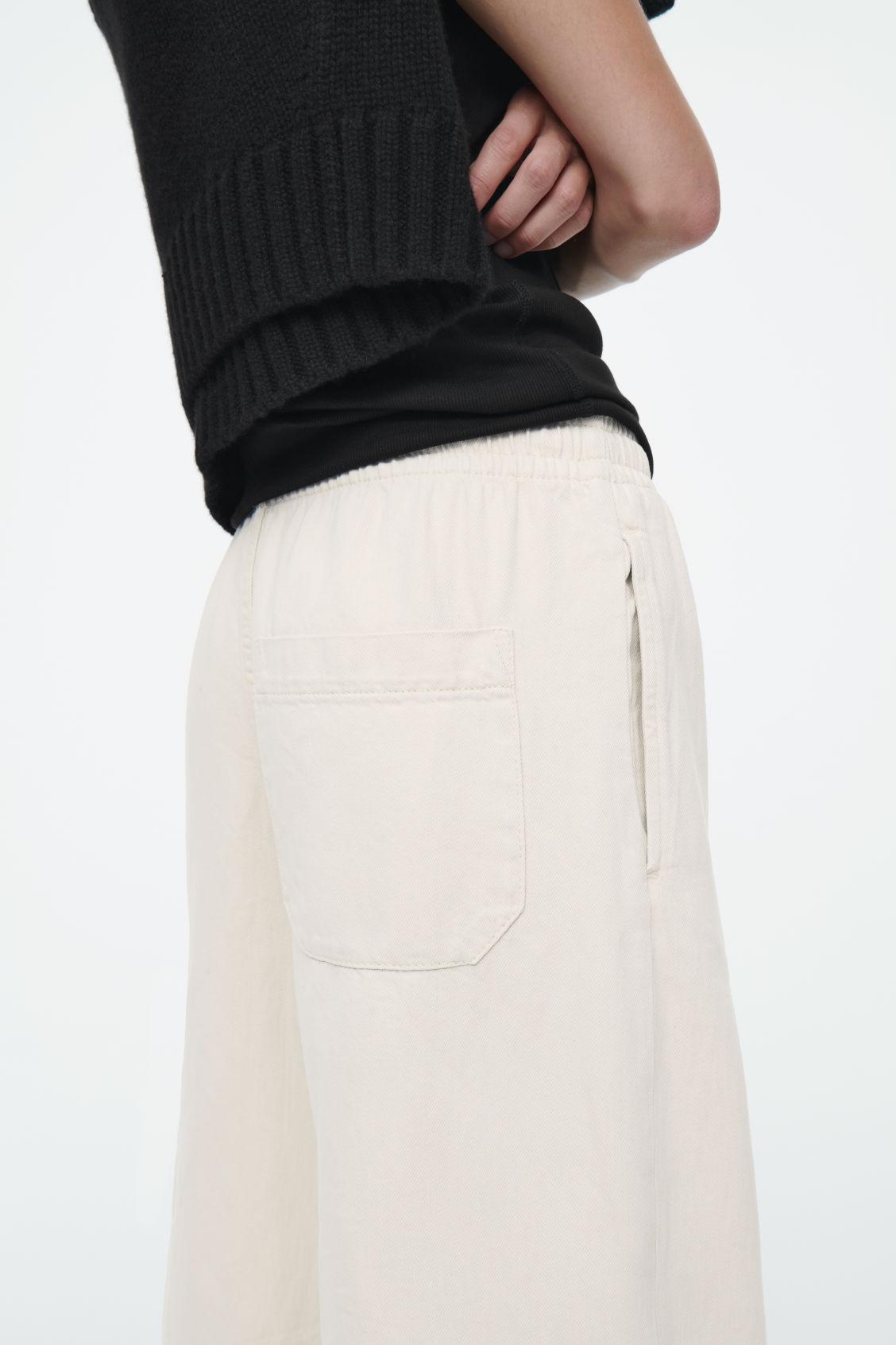 WIDE-LEG FLUID DENIM PANTS Product Image