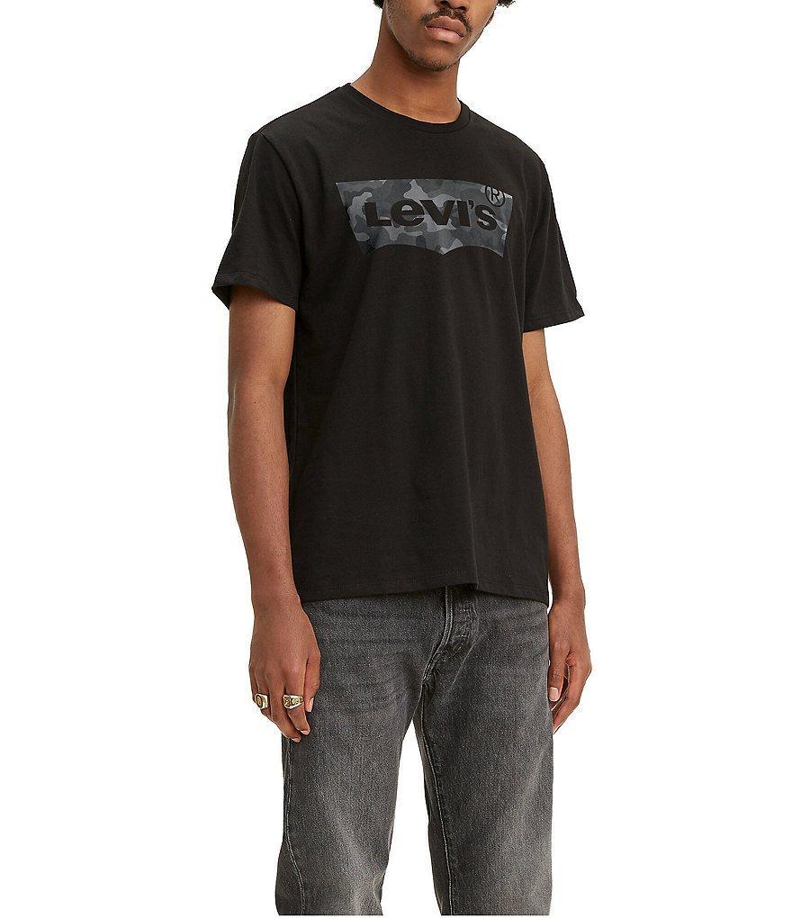 Levi's® Men's Short Sleeve Batwing Graphic T-Shirt Product Image