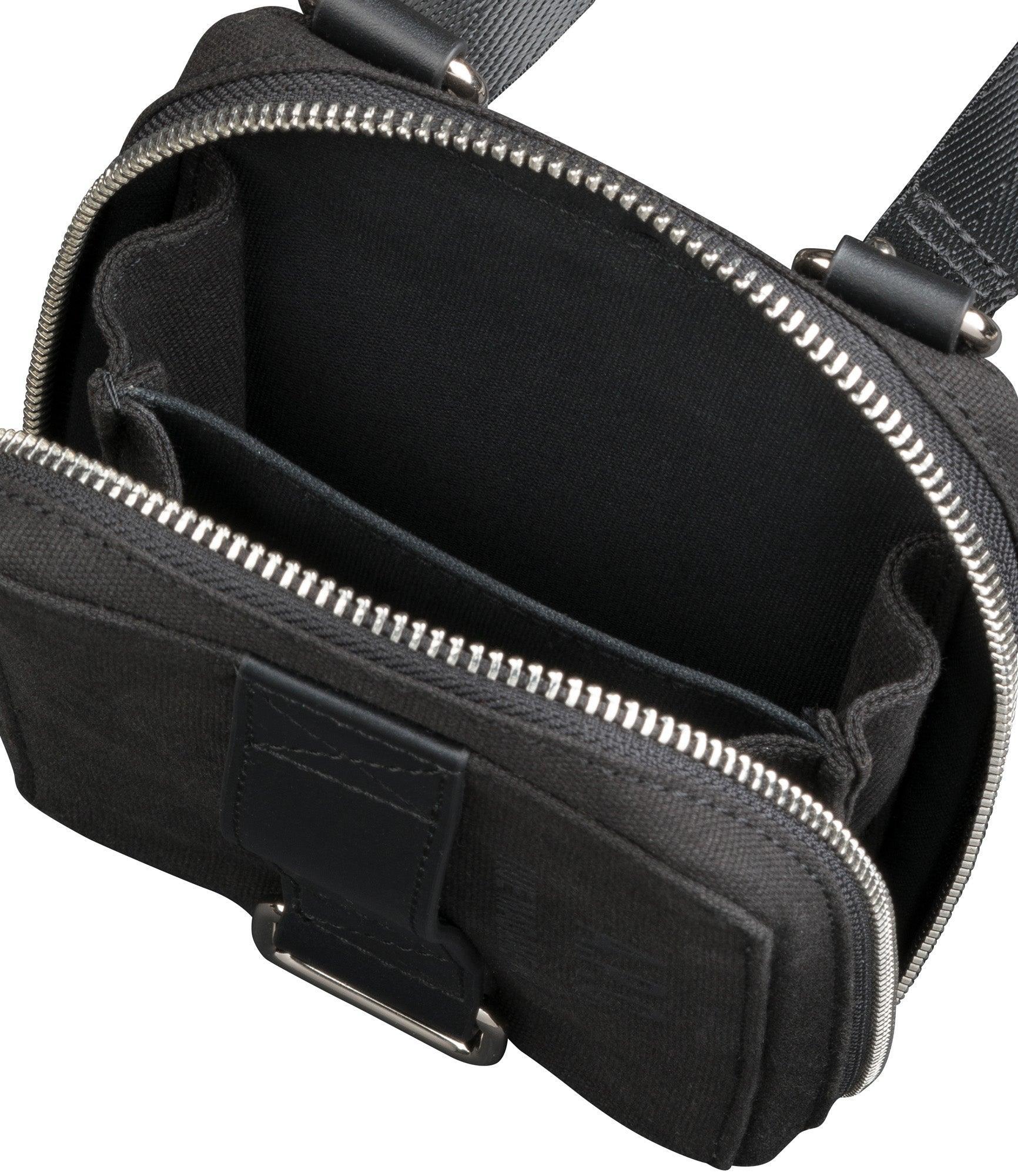 Sense crossbody pouch Male Product Image