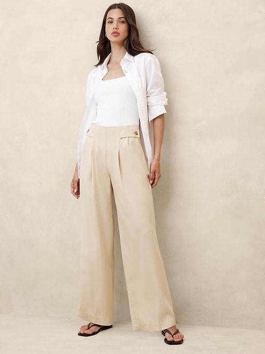 Tencel&#153; Pleated Pant Product Image