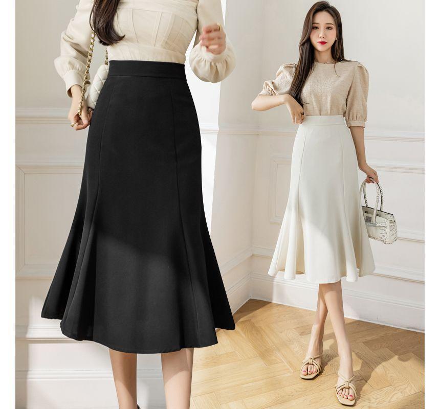 High Rise Plain Midi A-Line Skirt Product Image