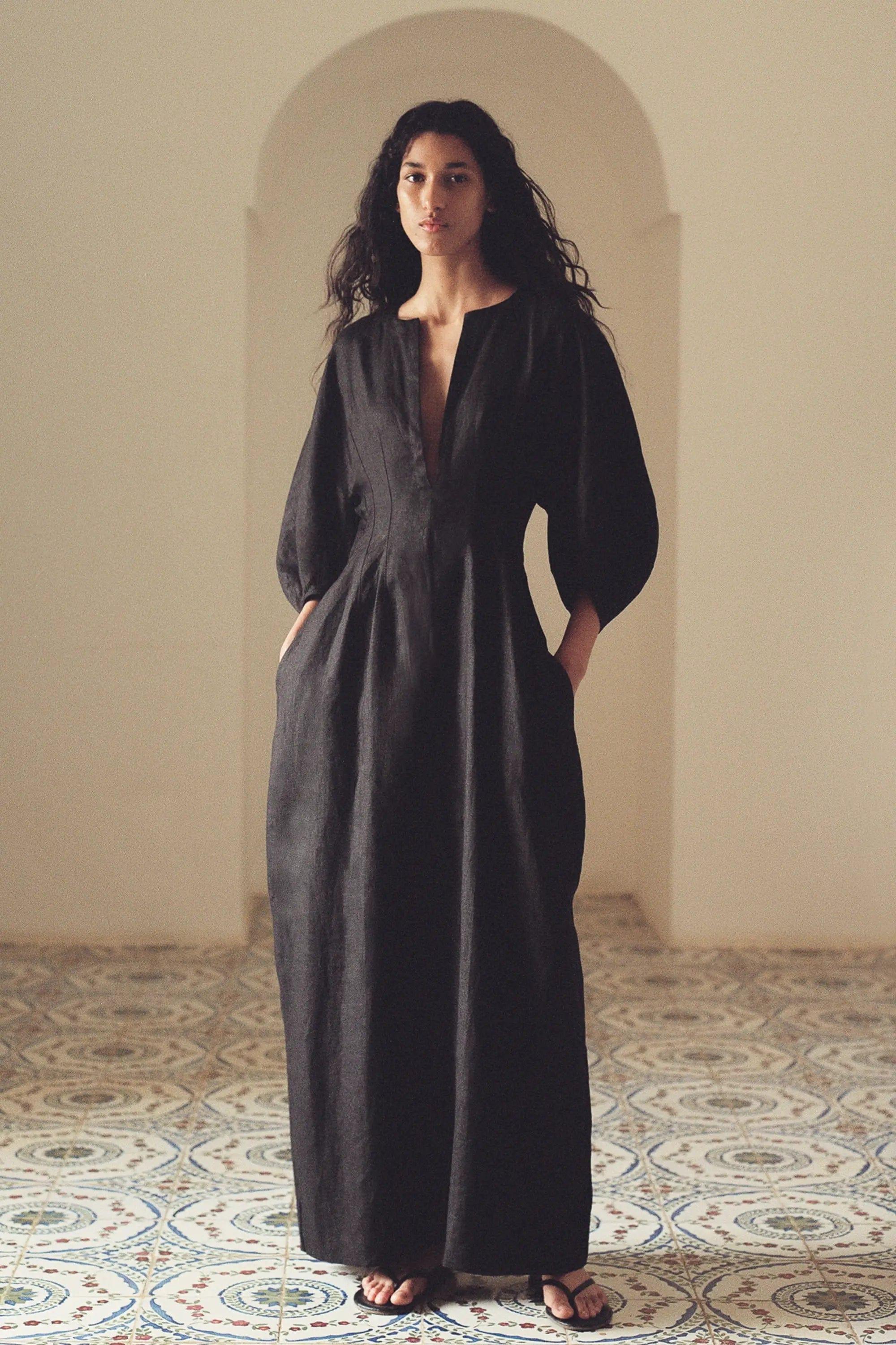 Soleil Maxi Dress Black Product Image