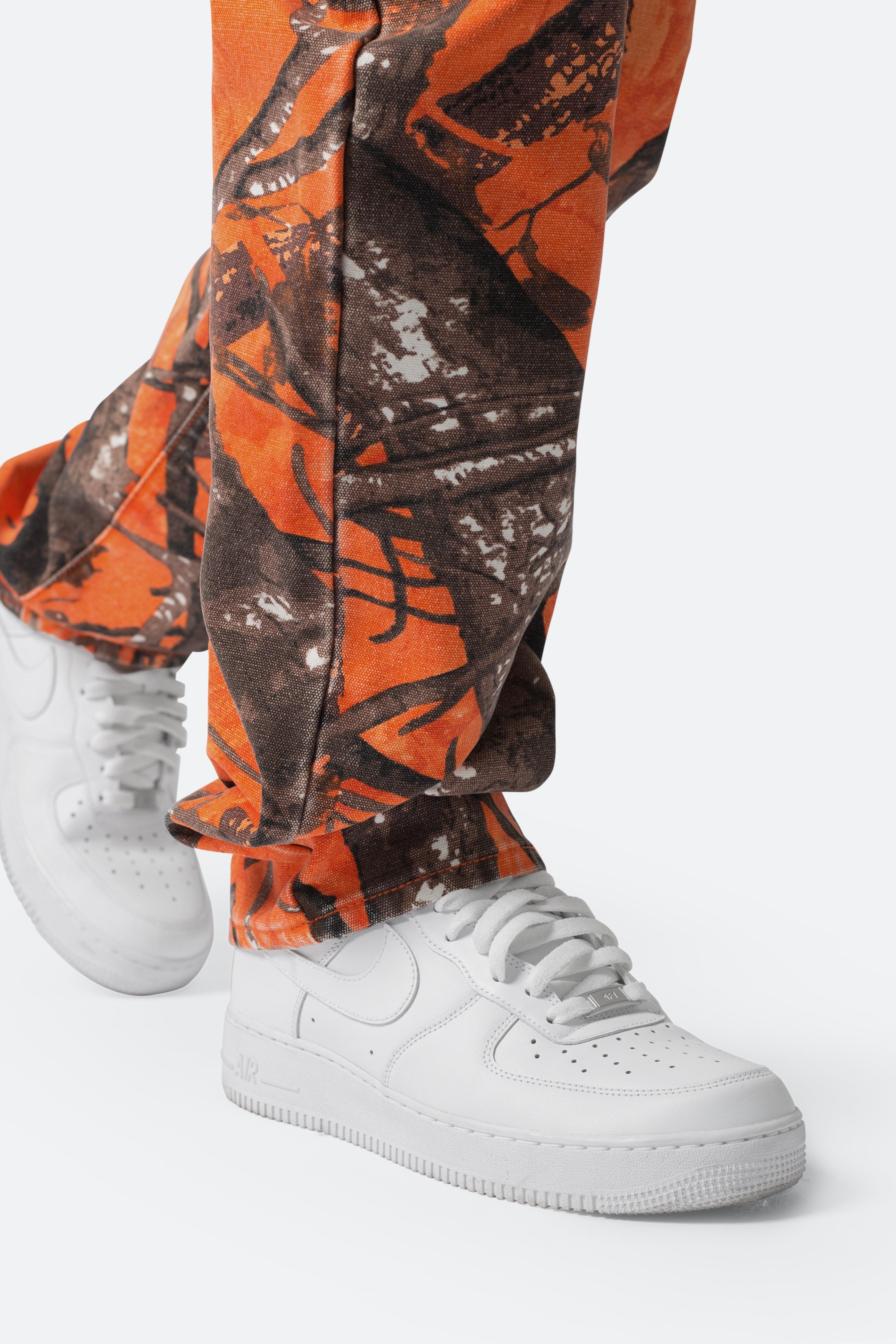 V603 Camo Carpenter Pants - Orange Product Image