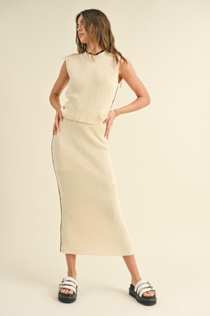 Textured Rib Slit Skirt Product Image