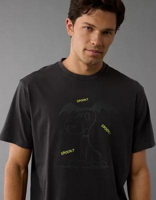 AE Snoopy Halloween Graphic T-Shirt Product Image