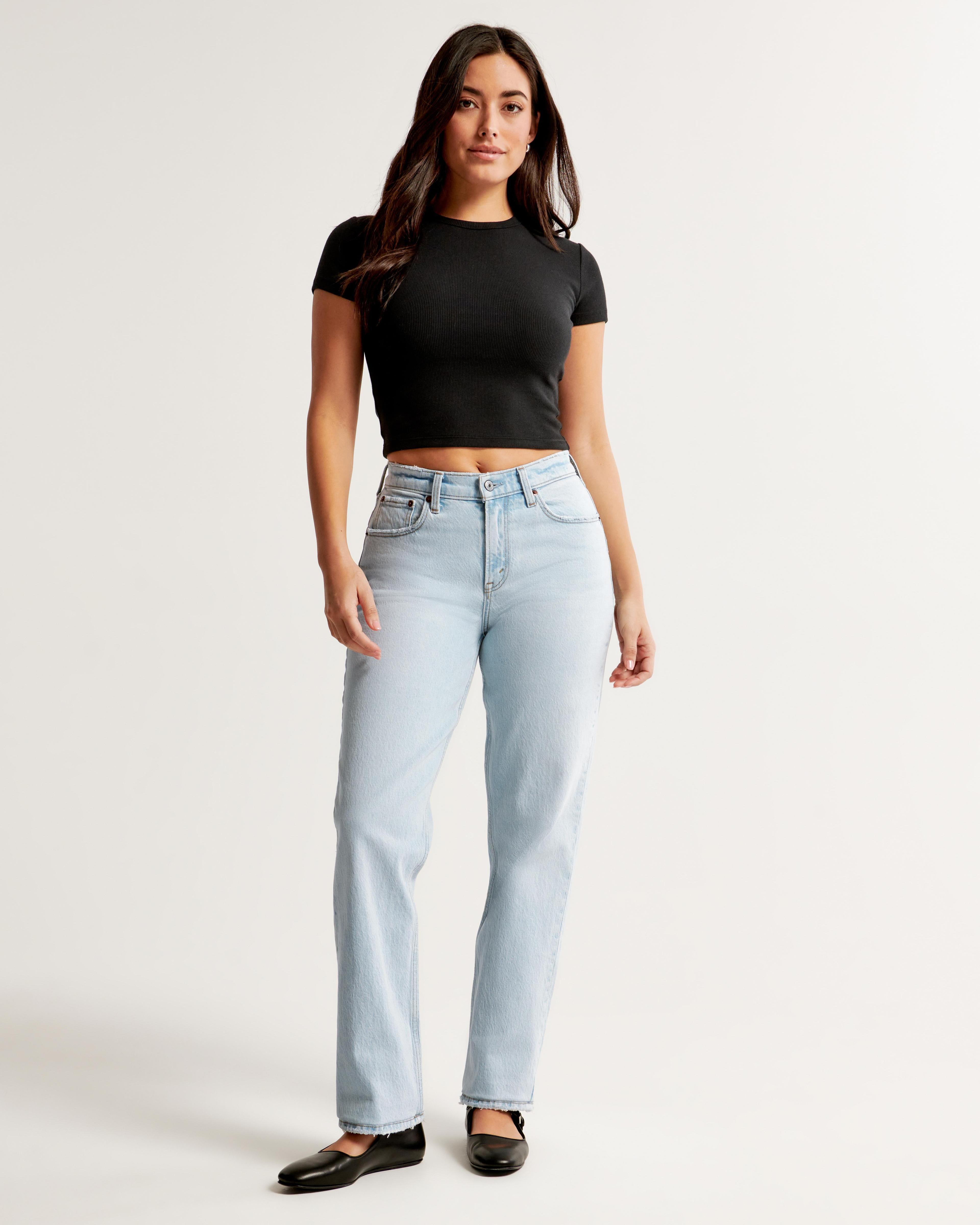 Curve Love Mid Rise 90s Straight Jean Product Image