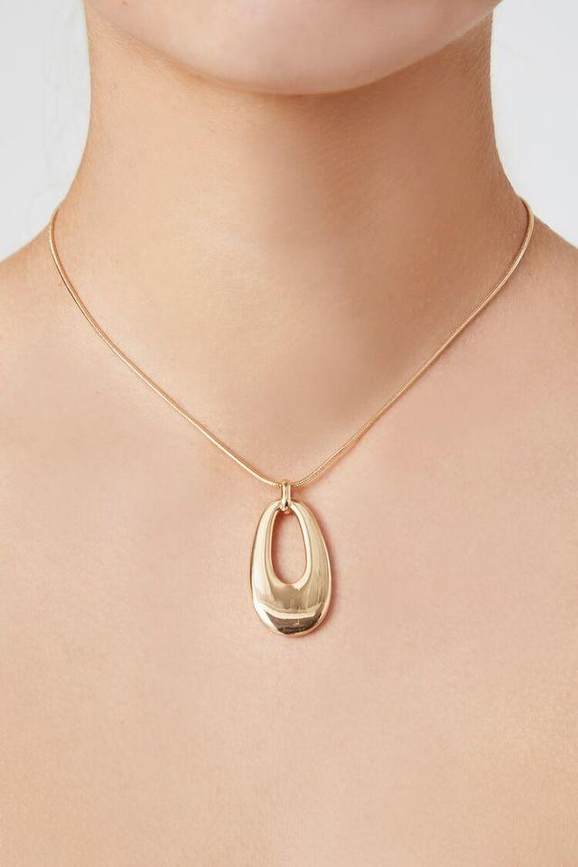 Omega Chain Pendant Necklace | Forever 21 Product Image