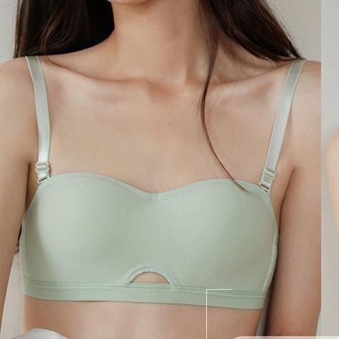 Plain Cutout Wireless Bra Product Image