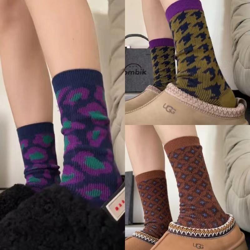 Patterned Short Socks Product Image