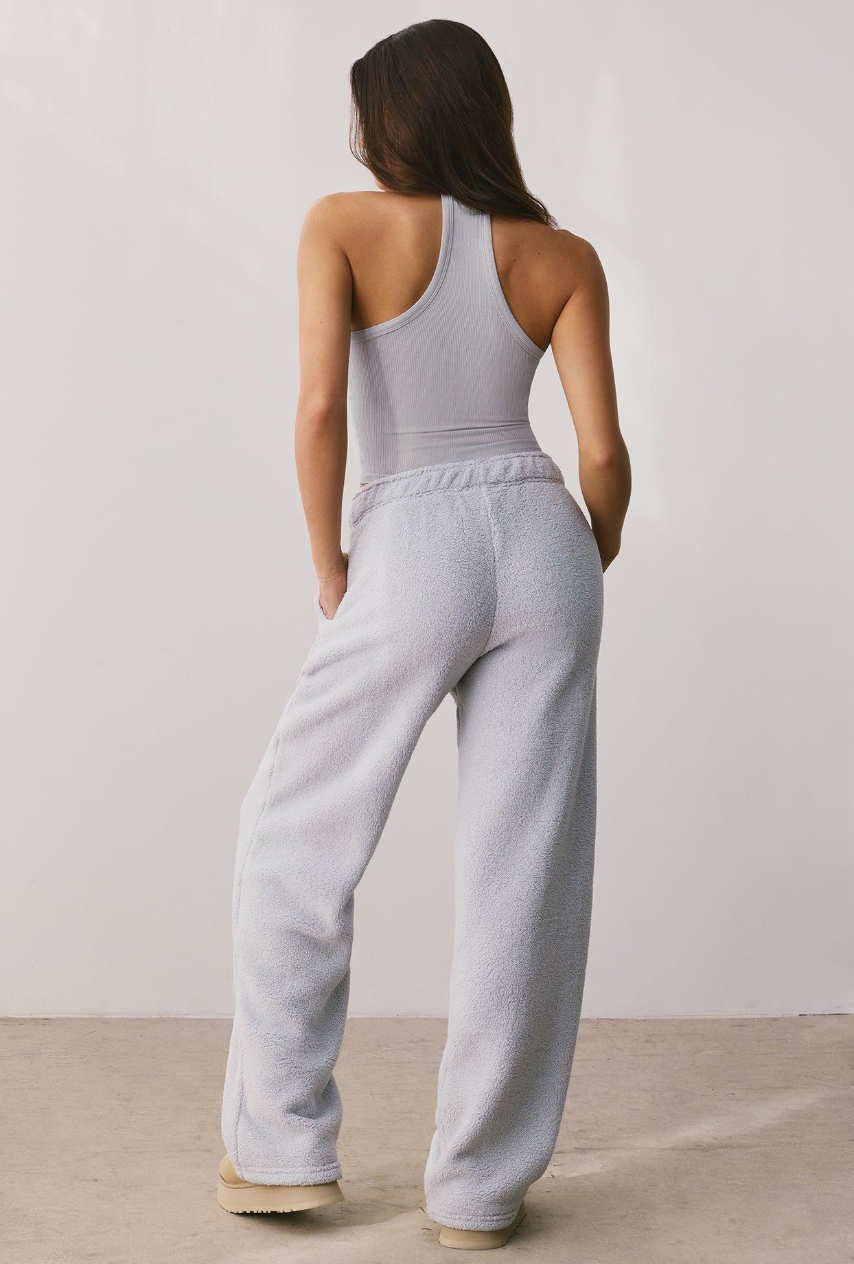 Petite Fleece Wide Leg Joggers in Fog Product Image