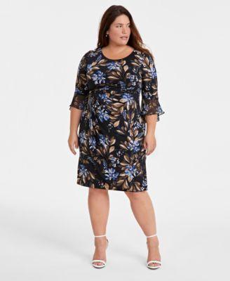 Plus Size Floral Side-Ruched 3/4-Sleeve Dress Product Image