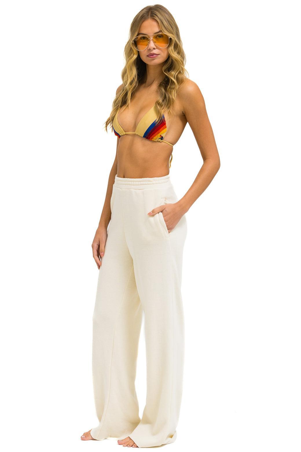 WIDE LEG POCKET SWEATPANTS - VINTAGE WHITE Female Product Image