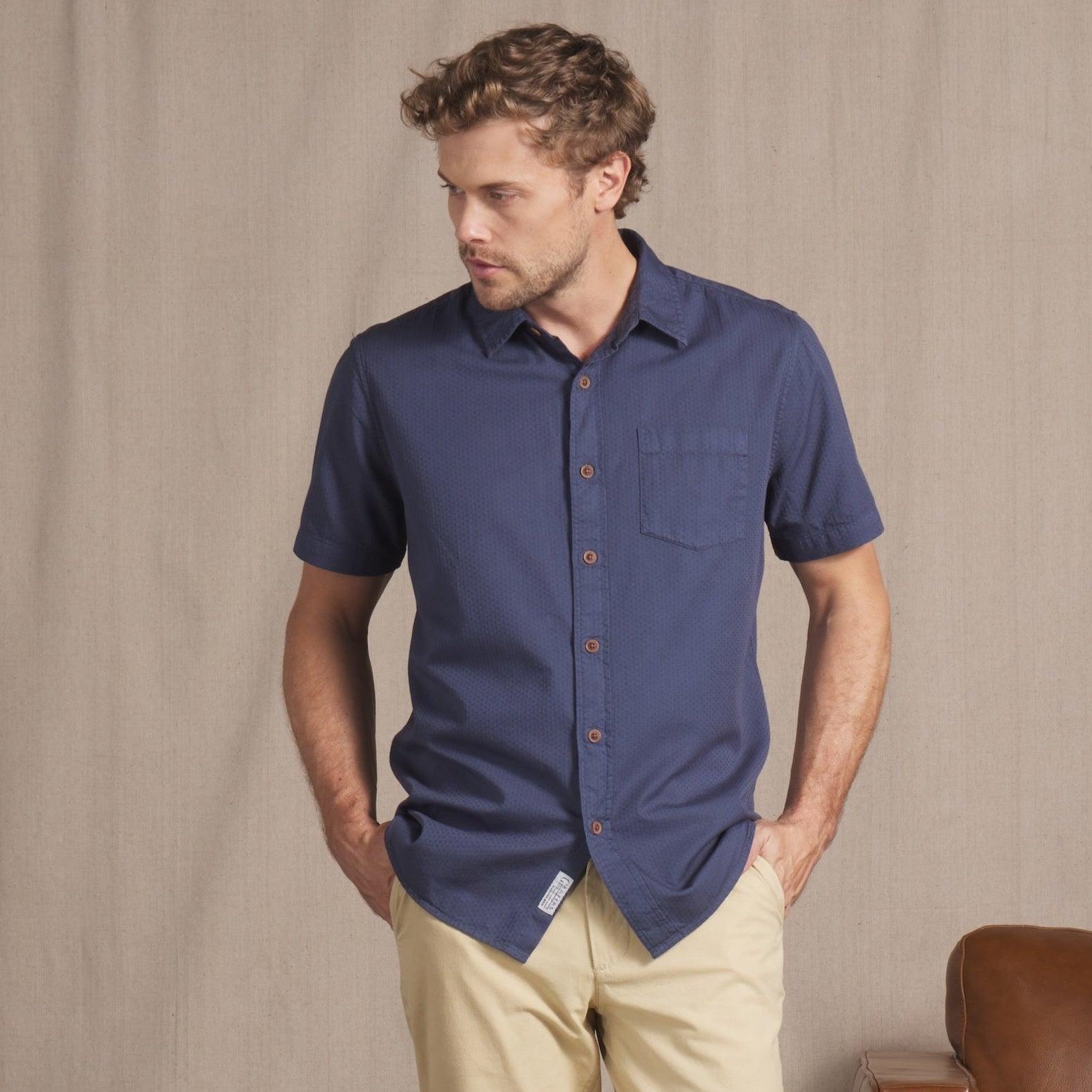 Lorenzo Dobby Short Sleeve Shirt - Old Navy Product Image