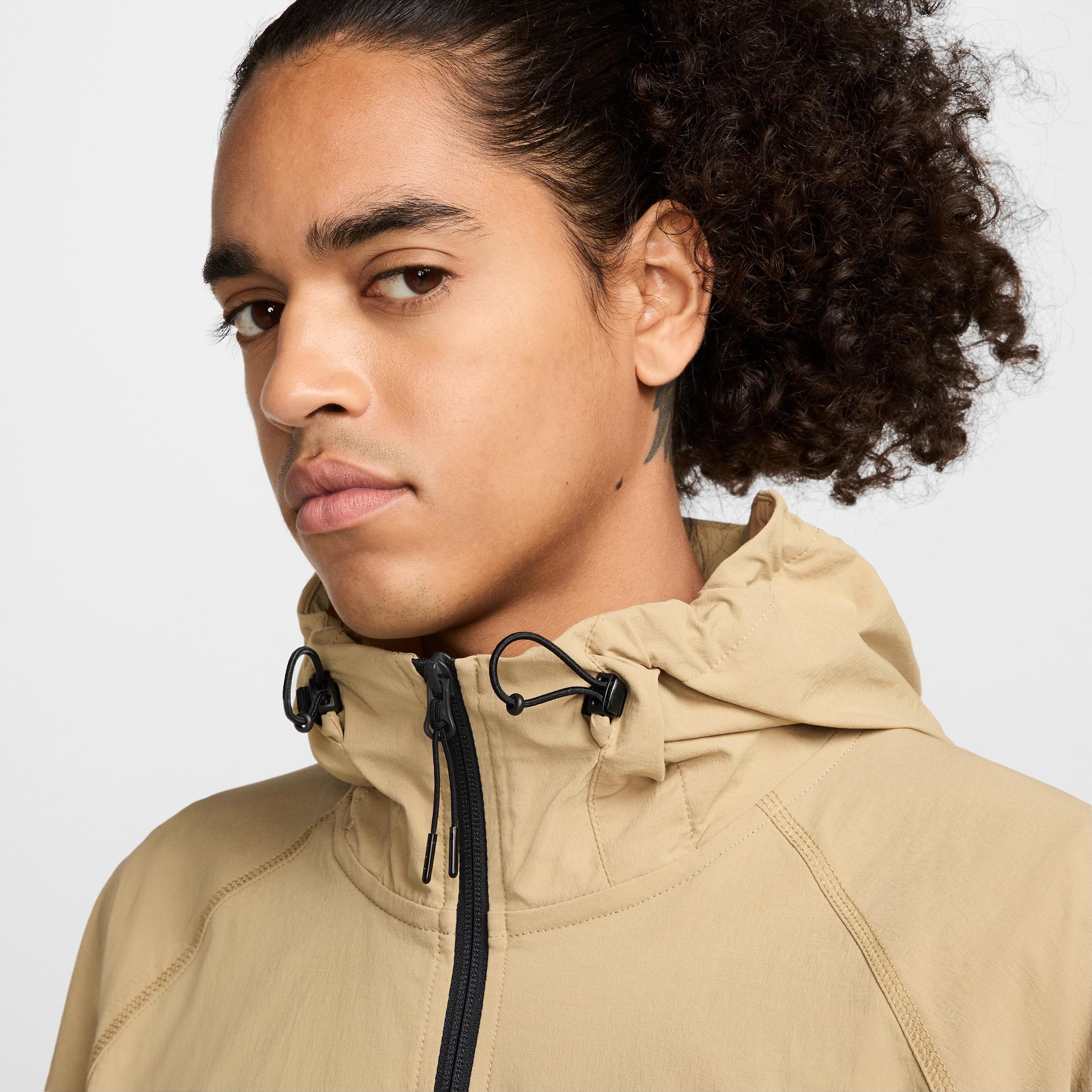 Nike Men's Tech Woven Jacket Product Image