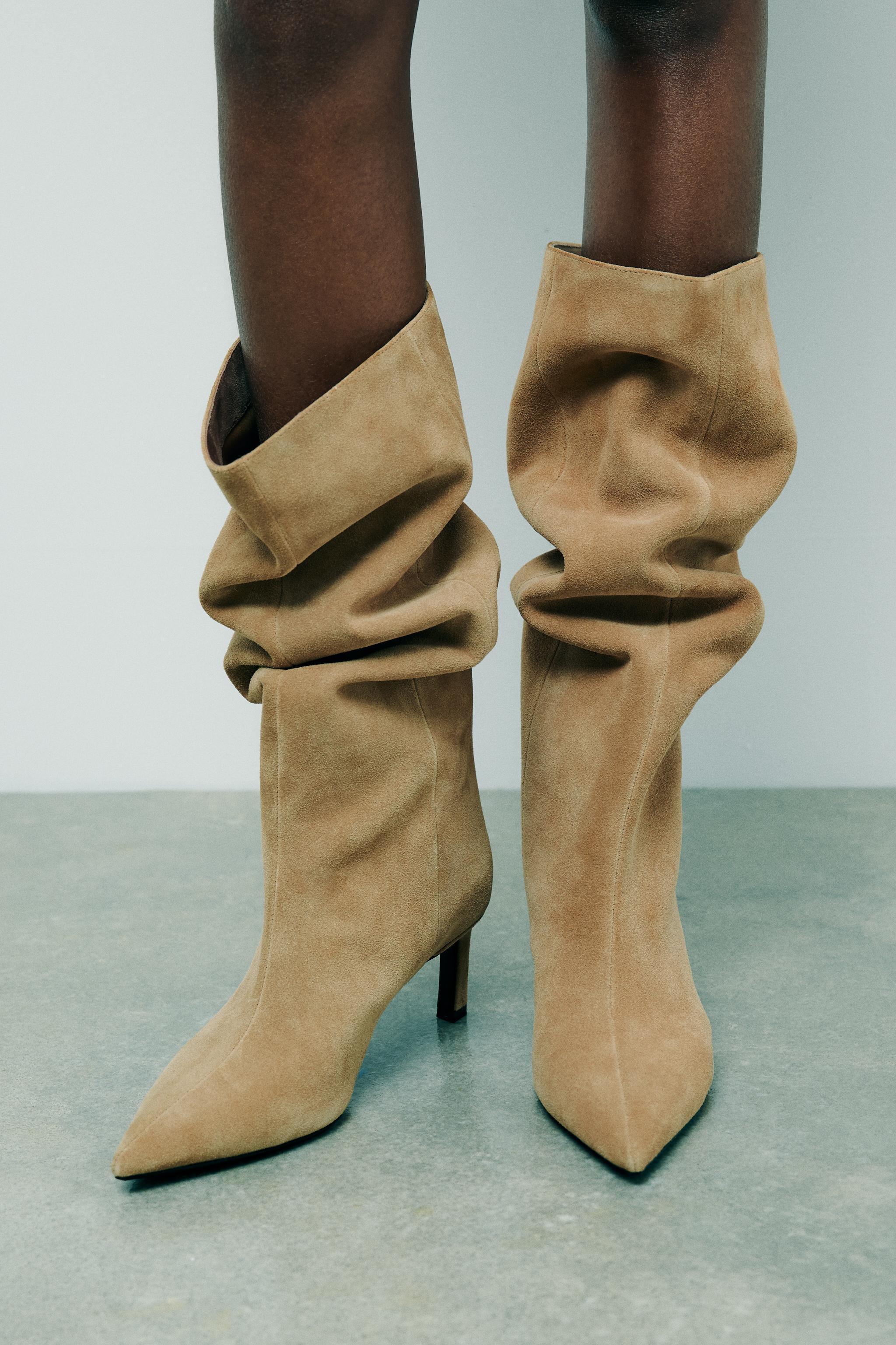 HEELED SUEDE KNEE HIGH BOOTS Product Image