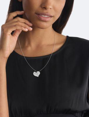 Minimal Heart Pendant Necklace Product Image