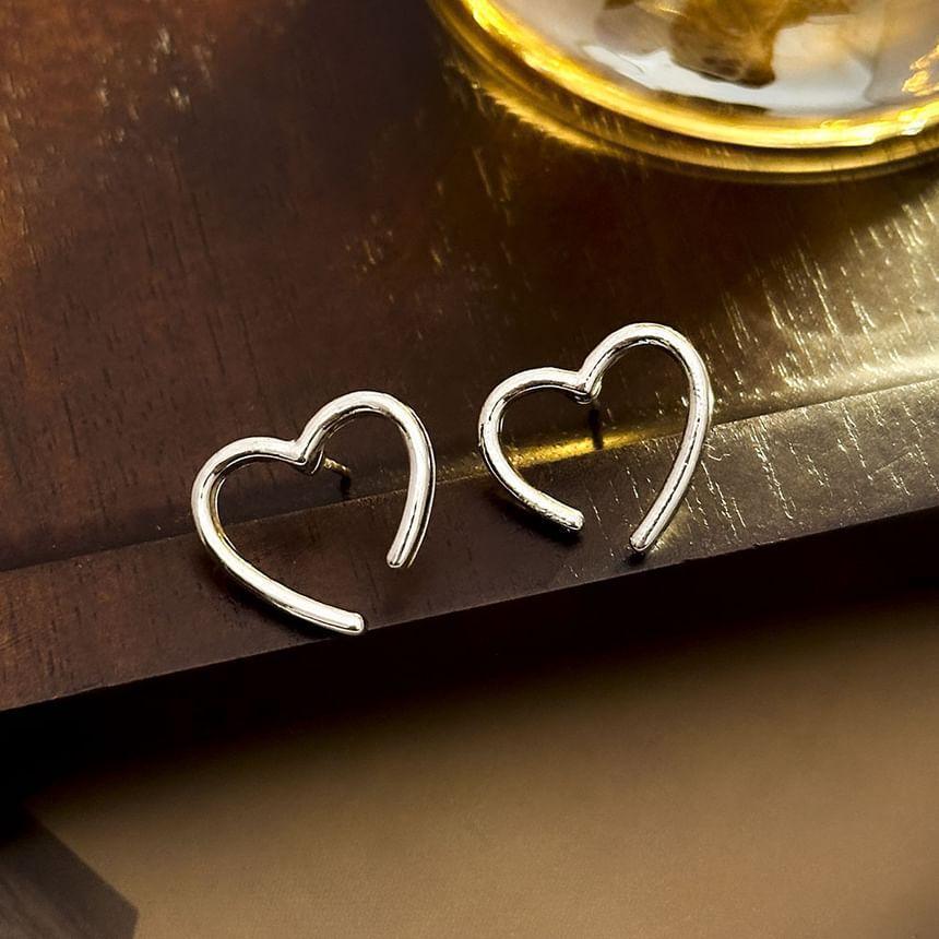 Heart Stud Earring Product Image