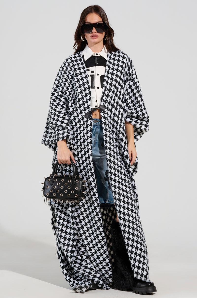 ELEVATED LIFE HOUNDSTOOTH PONCHO Product Image