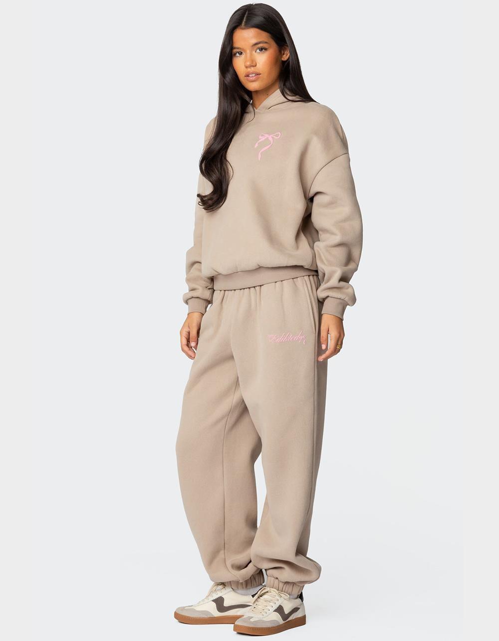 EDIKTED Sasha Bow Detail Sweatpants Product Image