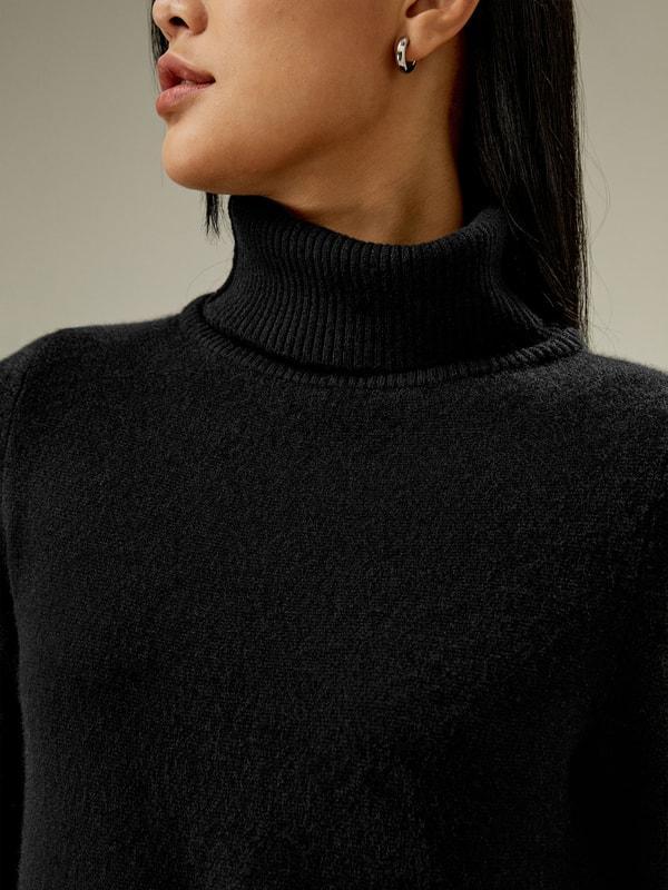 Pullover Mid-length Cashmere Sweater Product Image