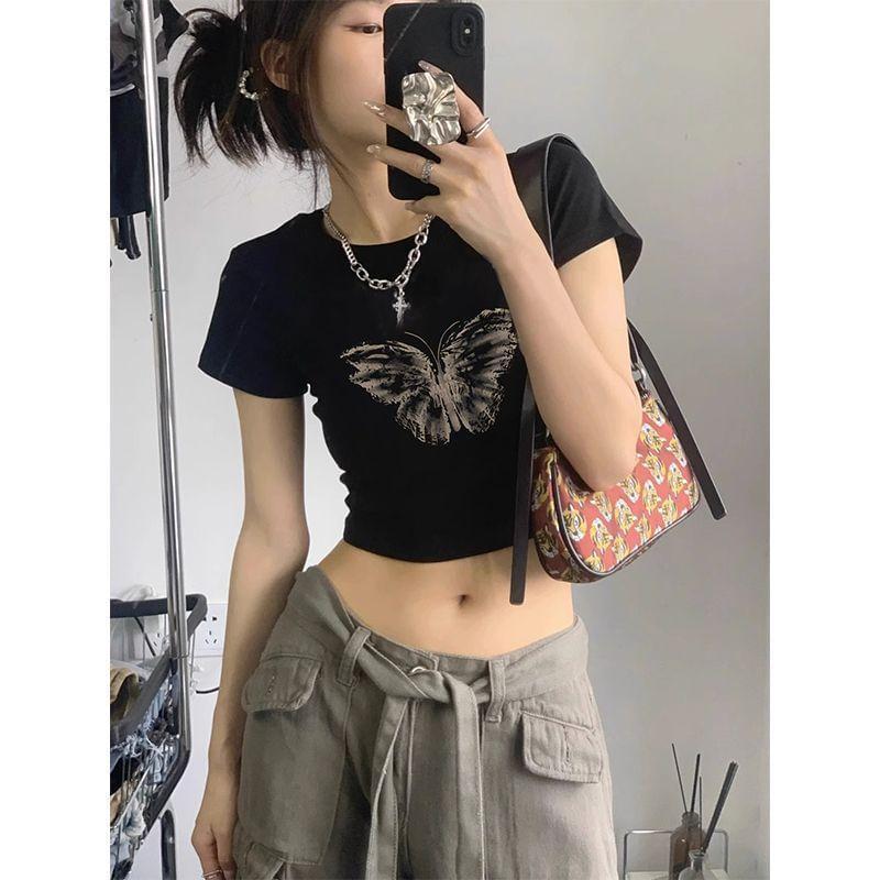 Short-Sleeve Crew Neck Butterfly Print Crop T-Shirt Product Image