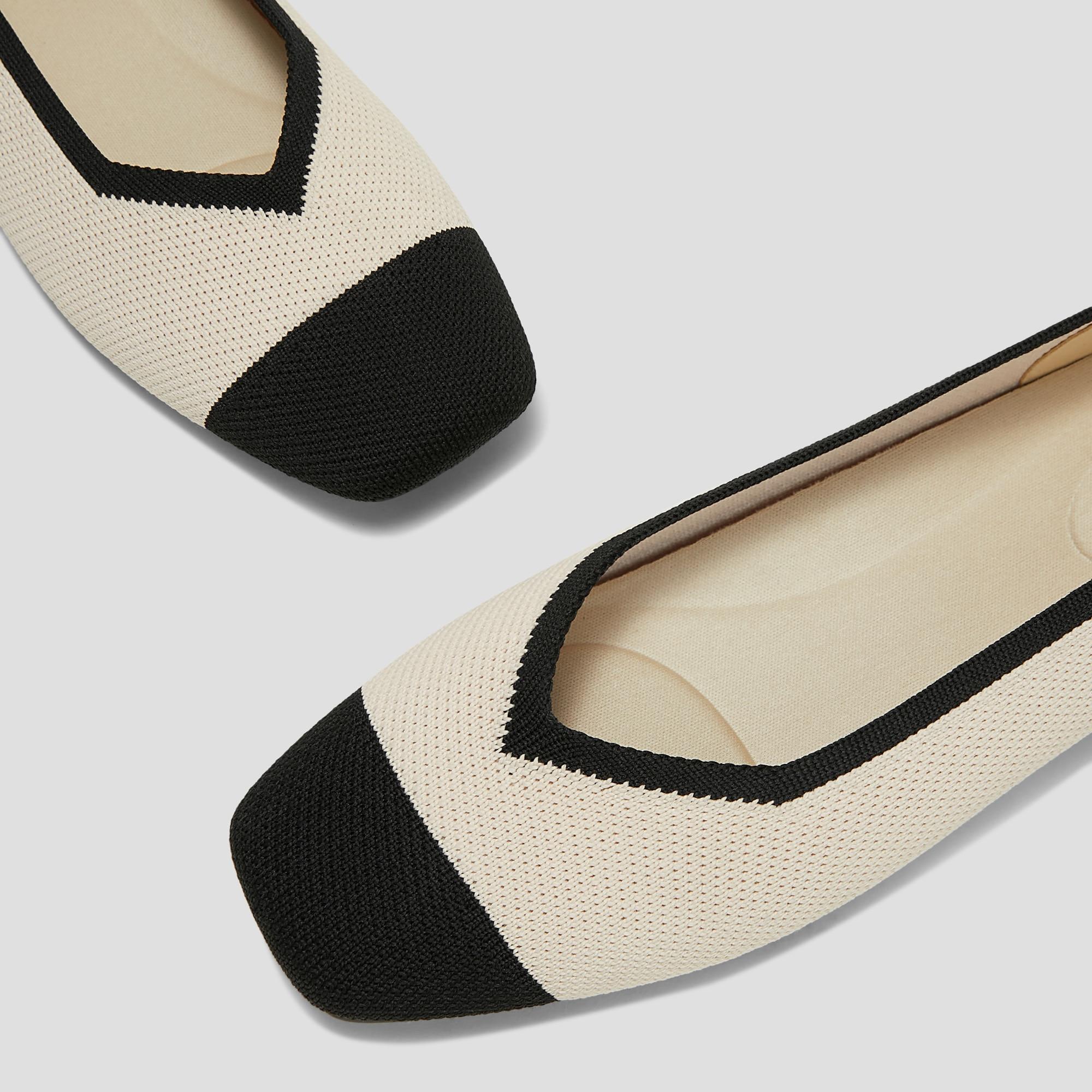 Square-Toe V-Cut Flats (Margot 2.0) Product Image