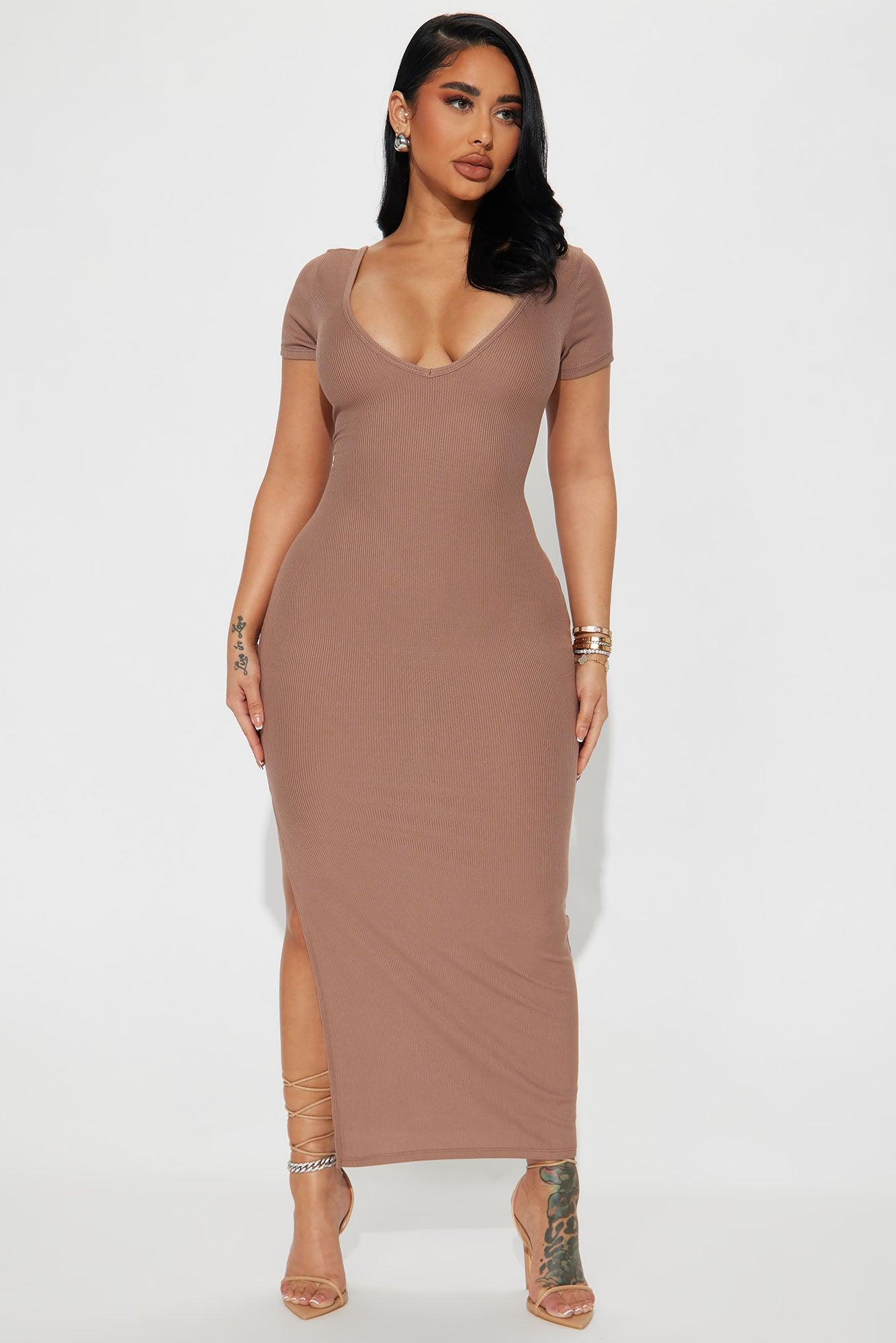 Amira Ribbed Maxi Dress - Mocha Product Image