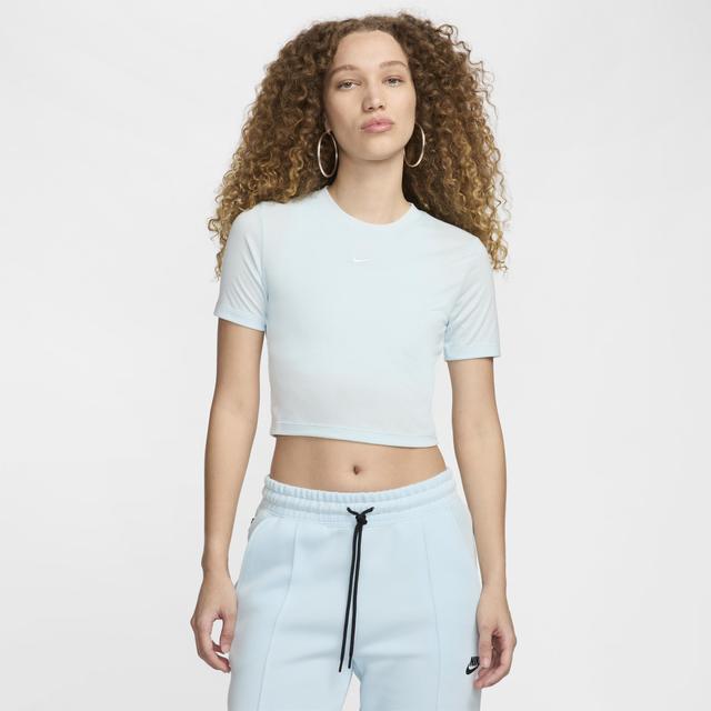 Women's Nike Sportswear Essential Slim Cropped T-Shirt Product Image