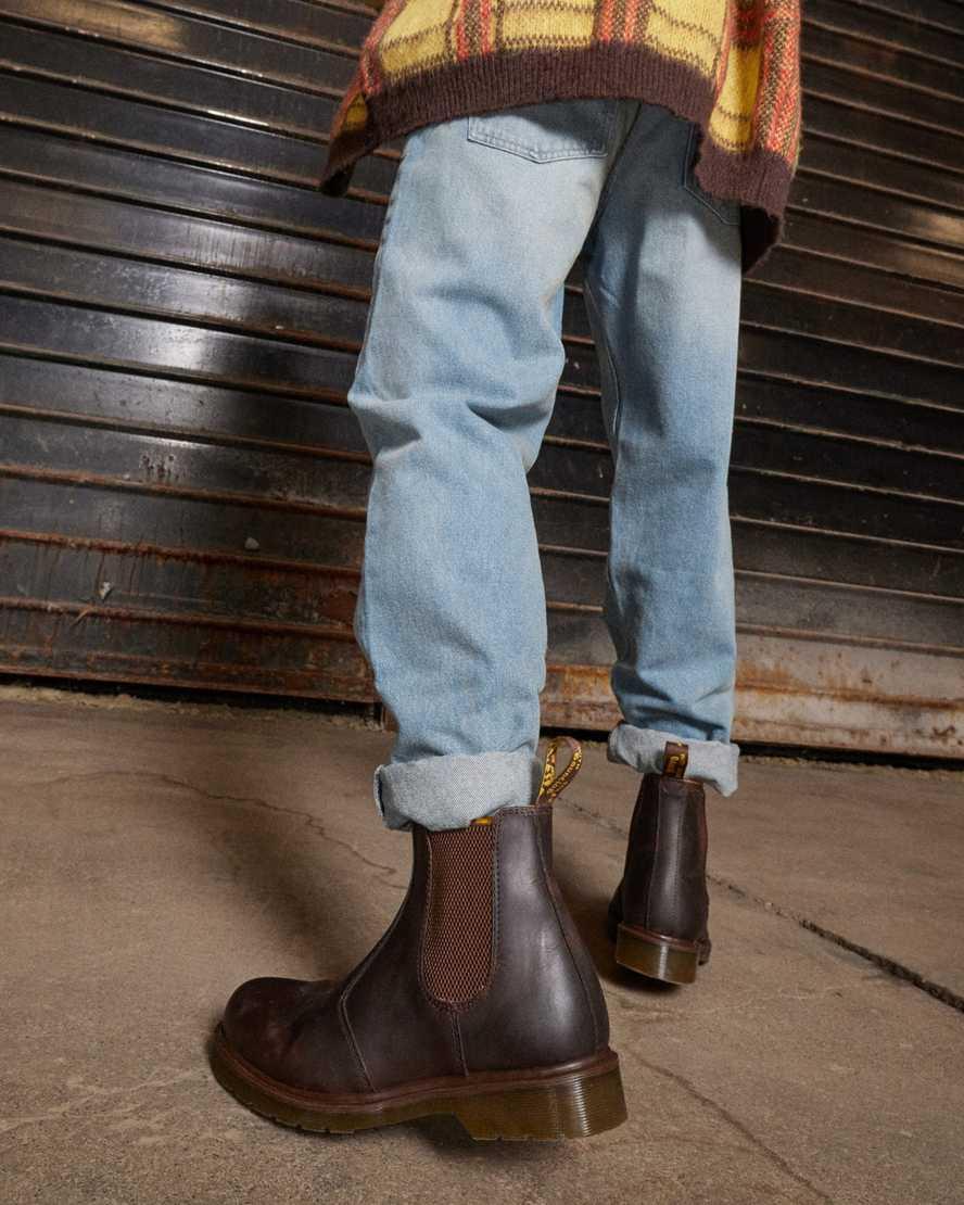 2976 Crazy Horse Leather Chelsea Boots Product Image