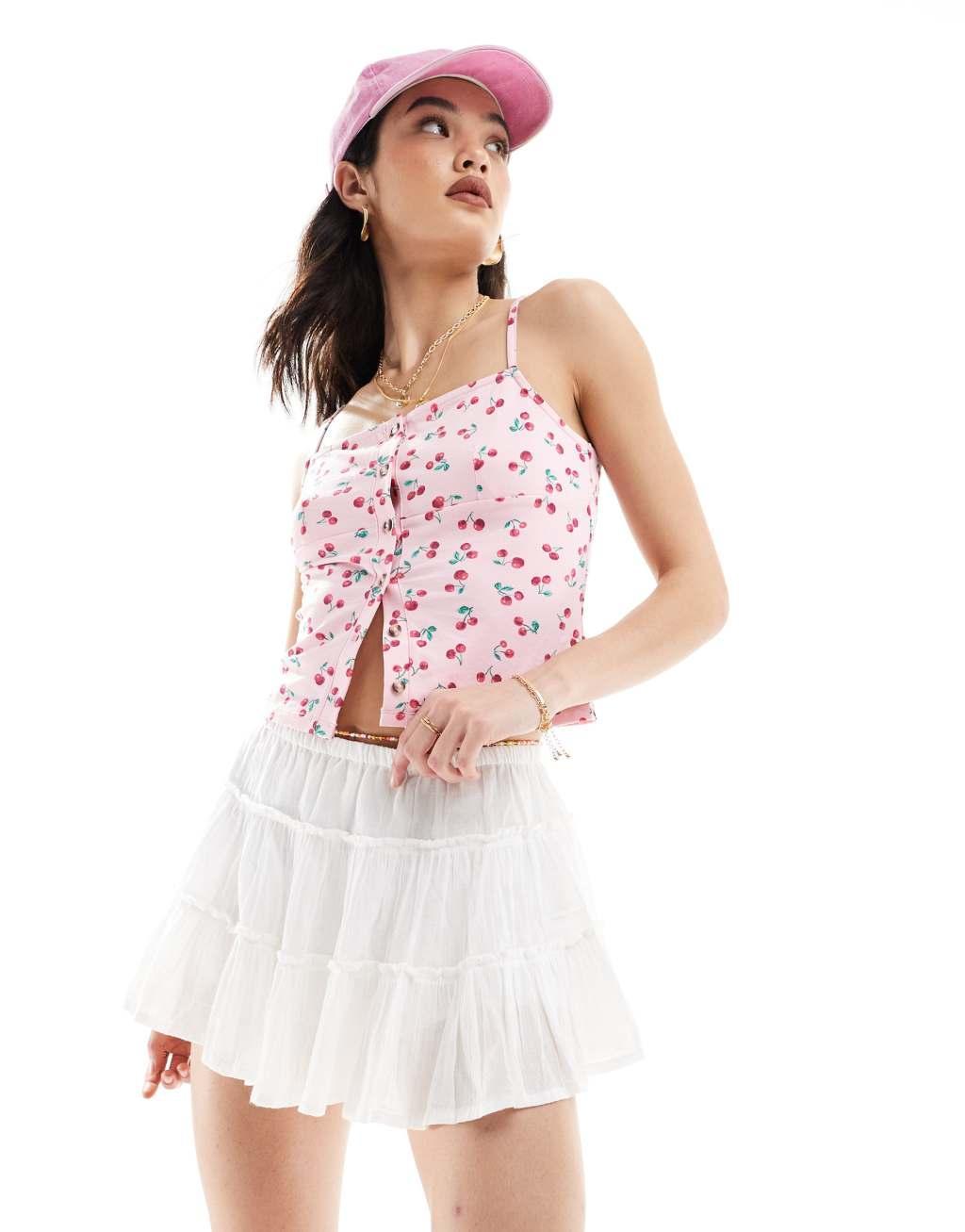 Pull&Bear tiered mini rara skirt in white Product Image