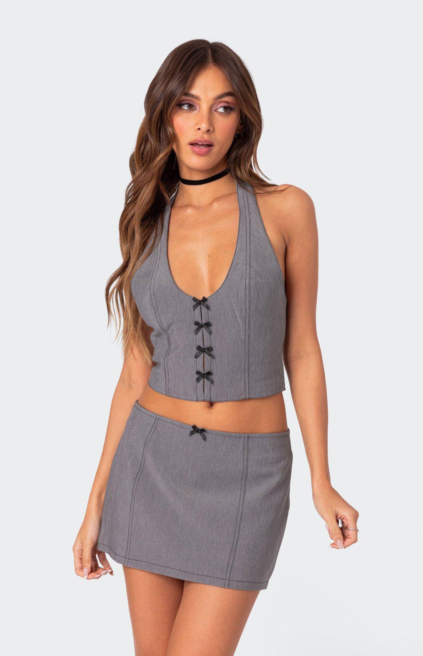 Edikted Womens Take a Bow Halter Top Product Image