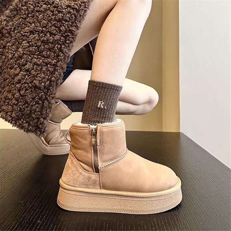 Platform Short Snow Boots Product Image