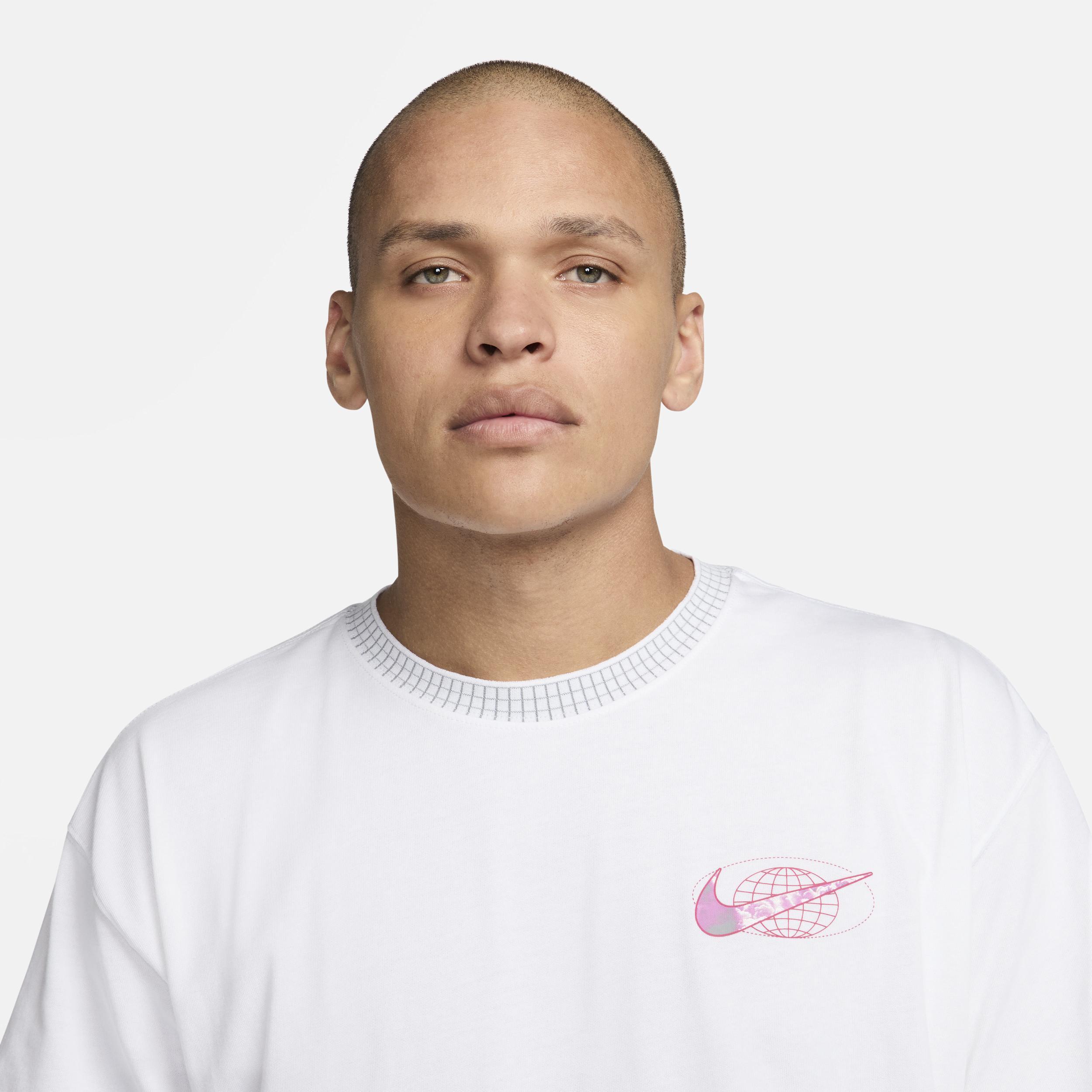 Men's Nike Sportswear Max90 T-Shirt Product Image