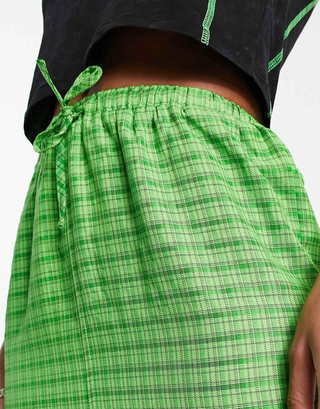 Heartbreak drawstring waist mini skirt in green check Product Image