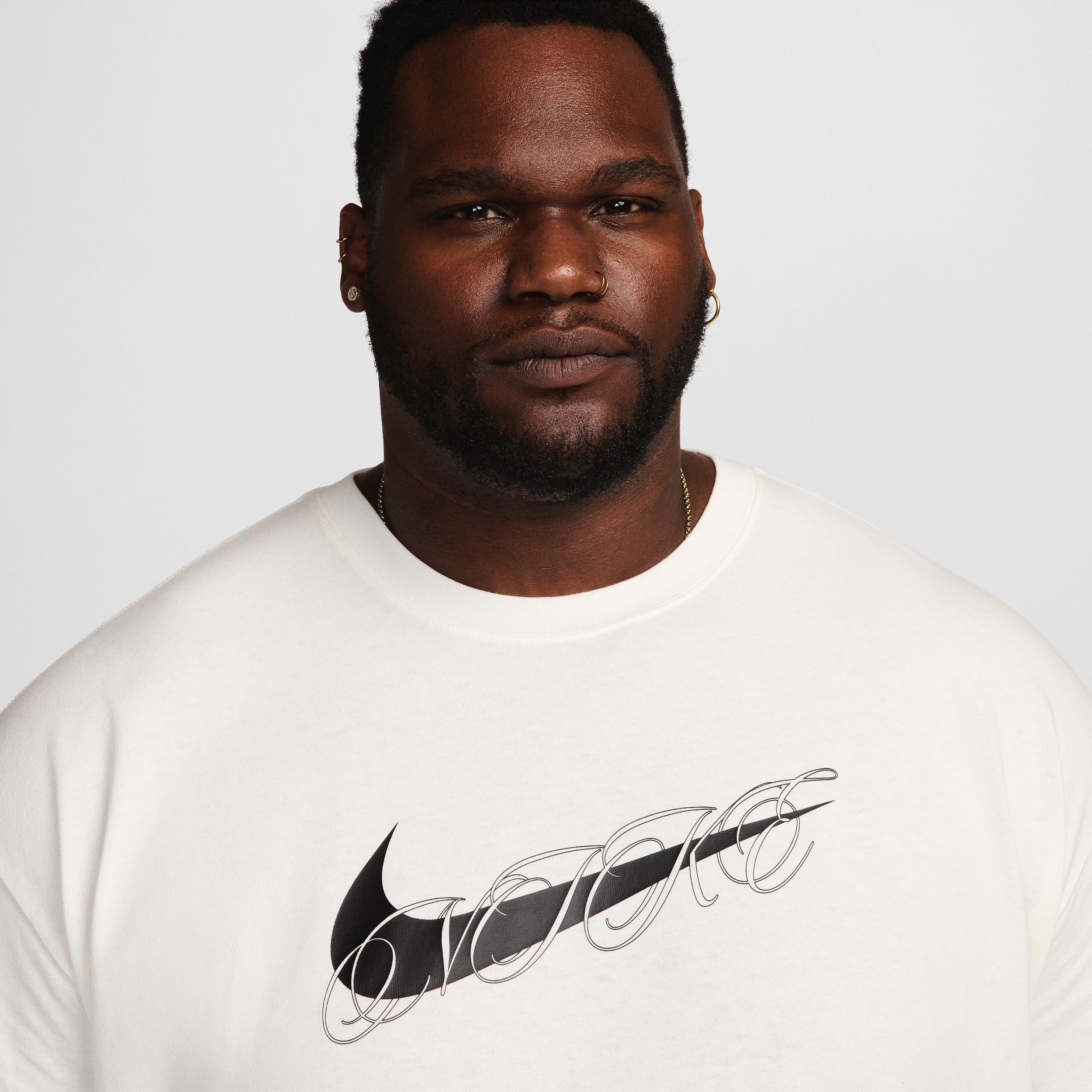 Nike Men's Max90 Basketball T-Shirt Product Image