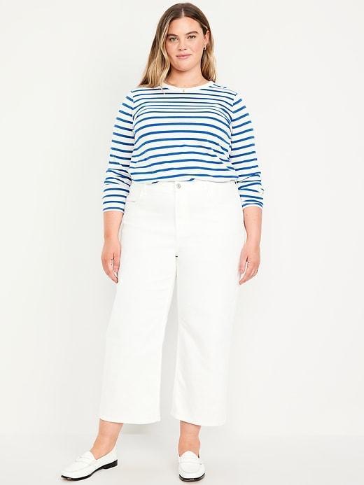 High-Waisted Wow Crop Wide-Leg Jeans Product Image