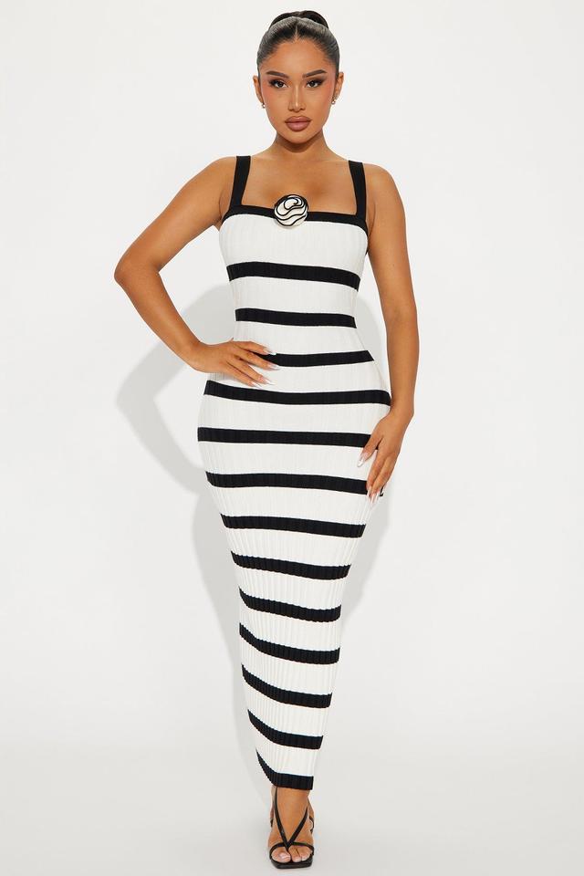 Chelsi Knit Midi Dress - Black/White Product Image