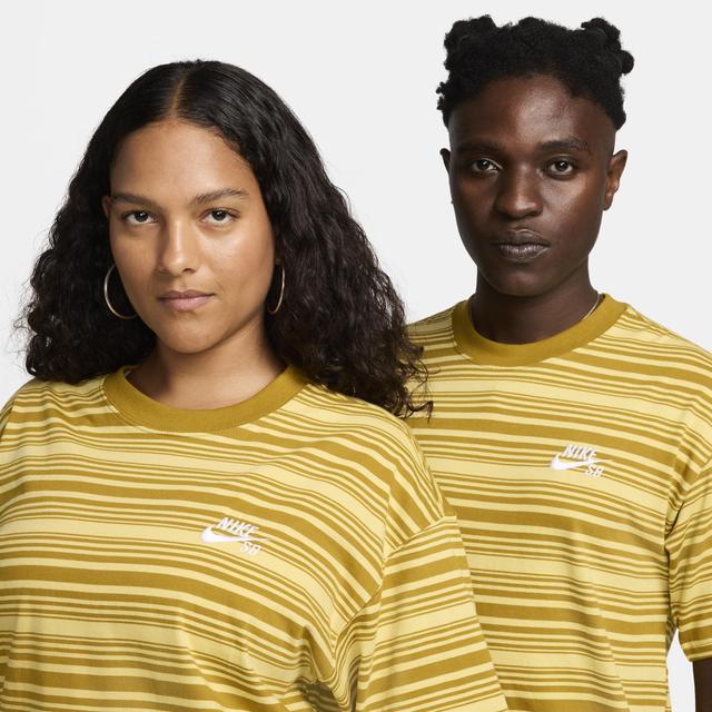 Men's Nike SB Max90 Skate T-Shirt Product Image
