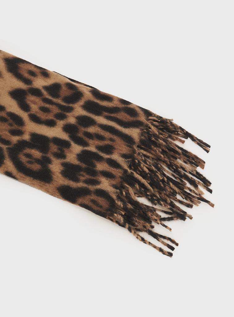 London Town Scarf Leopard Product Image