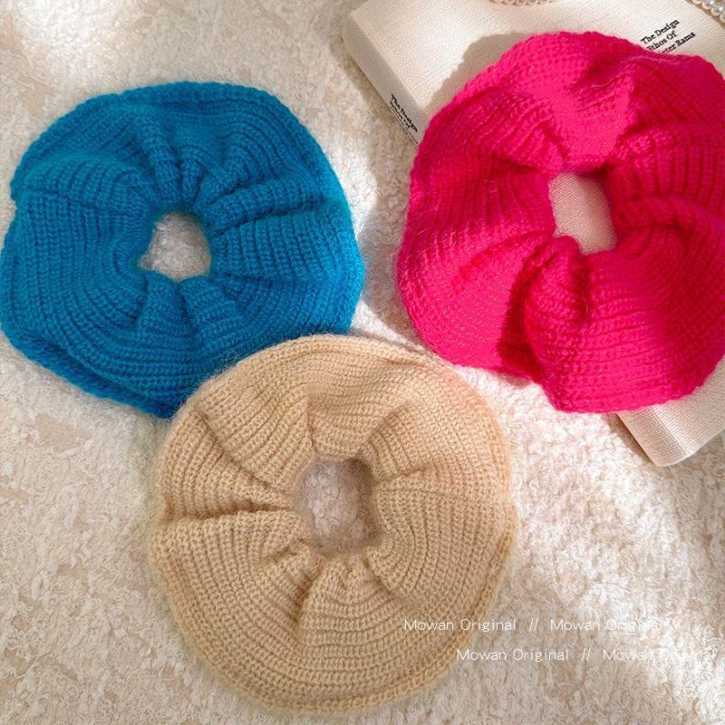 Plain Knit Scrunchie Product Image