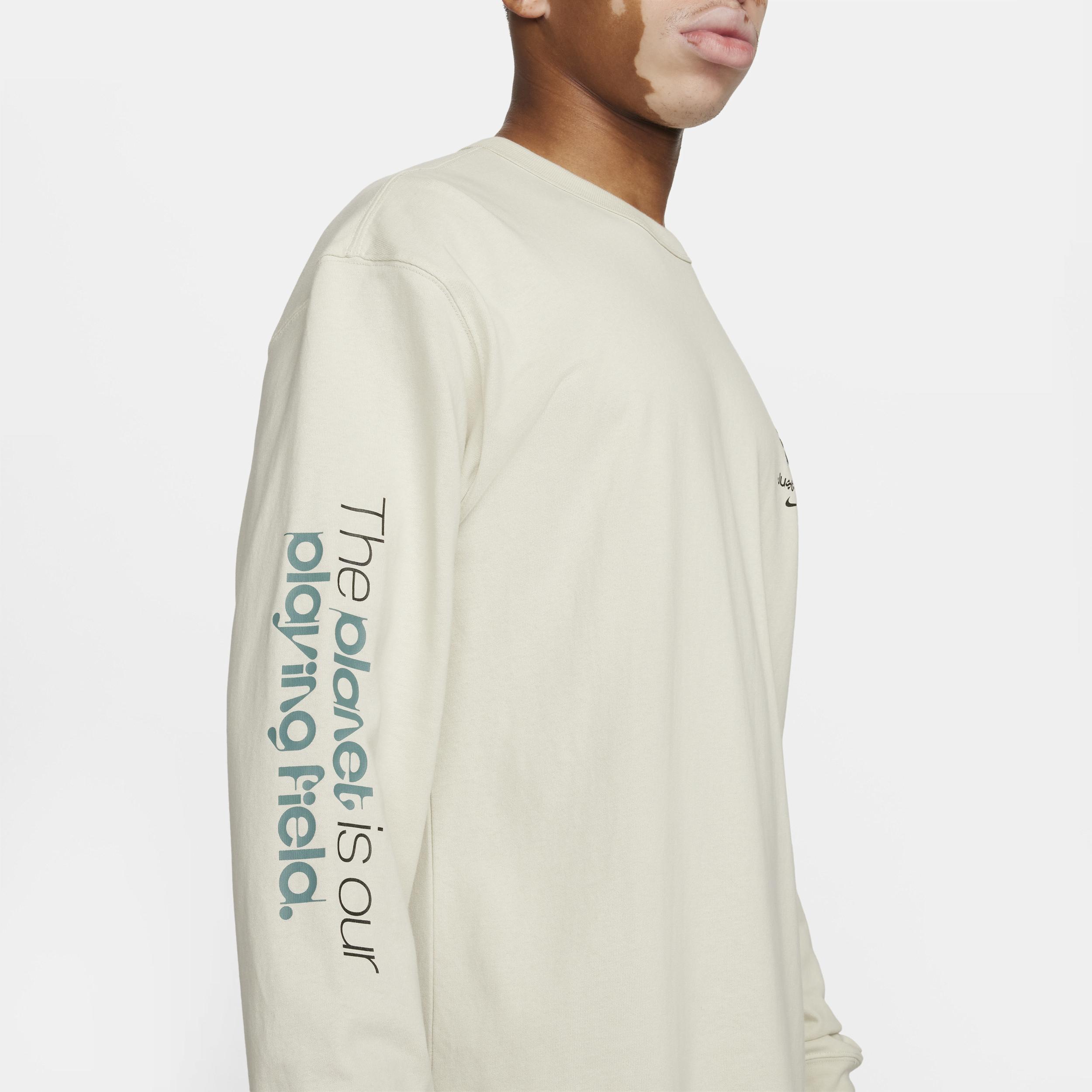 Men's Nike Sportswear Long-Sleeve Max90 T-Shirt Product Image