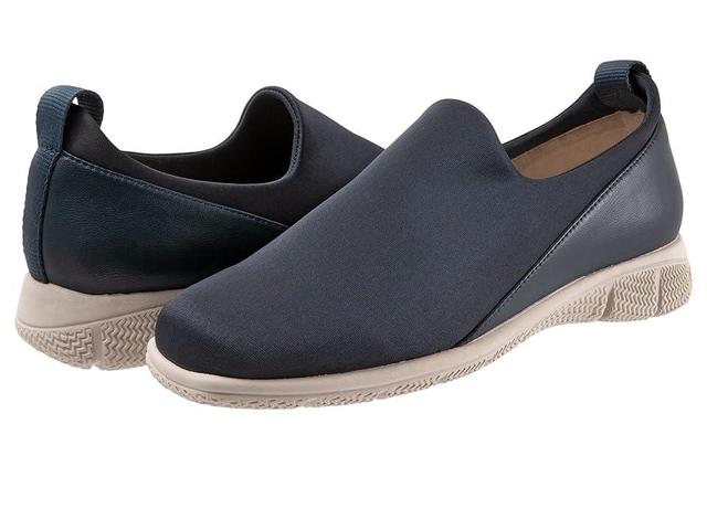 Trotters Ultima Slip-On Sneaker Product Image