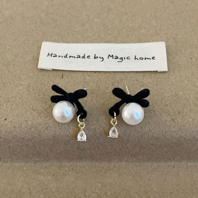 925 Sterling Silver Bow Faux Pearl Rhinestone Drop Earring Product Image