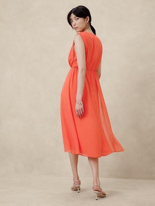 Georgette Midi Dress Product Image