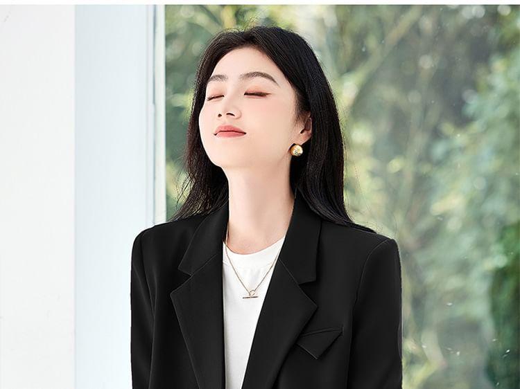 Notch Lapel Plain Double-Breasted Blazer Product Image