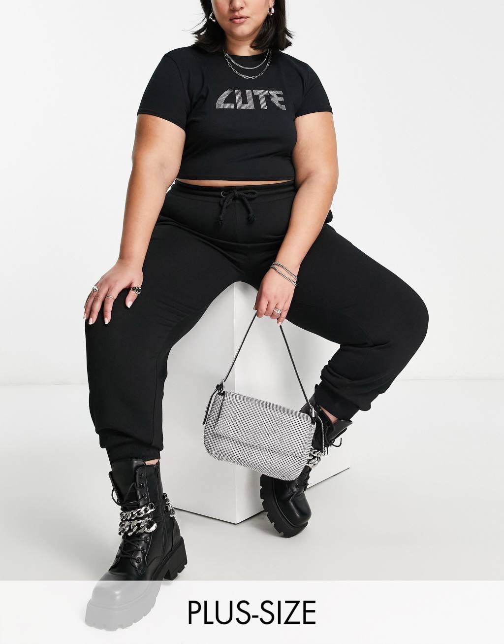 COLLUSION Plus oversized sweatpants in black Product Image