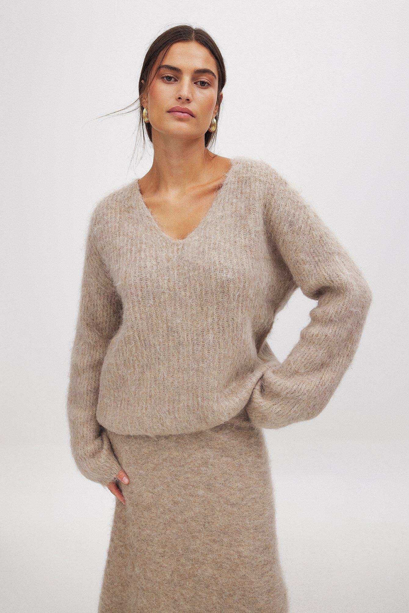 Wool Blend V-Neck Sweater Product Image