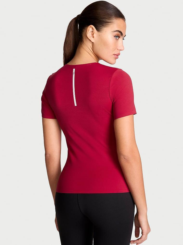 VSX Elevate™ Tee Product Image