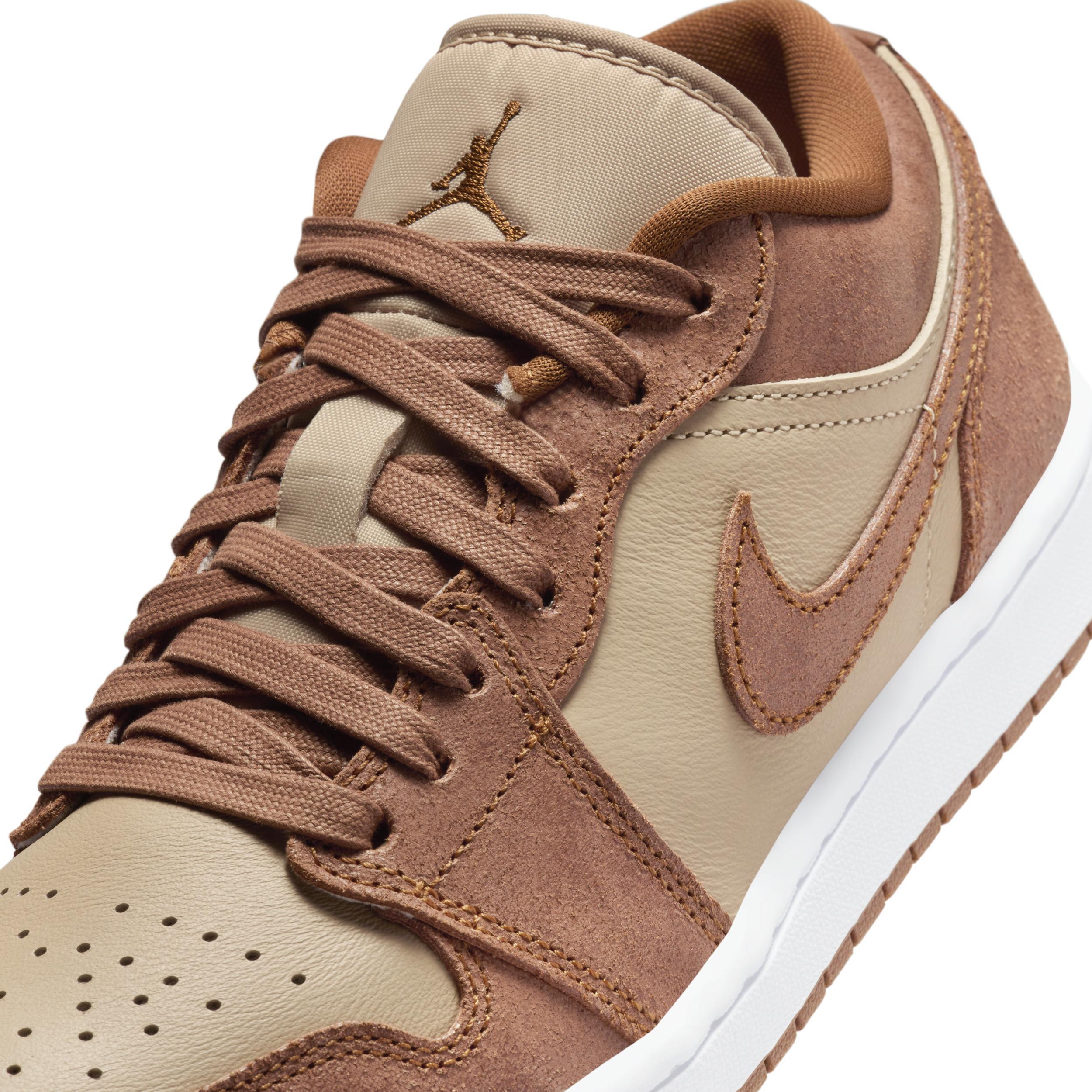 Women's Air Jordan 1 Low SE Shoes Product Image