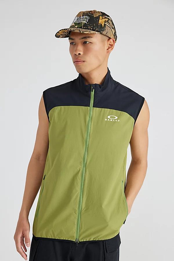 Oakley Elements Vest Jacket Mens at Urban Outfitters Product Image